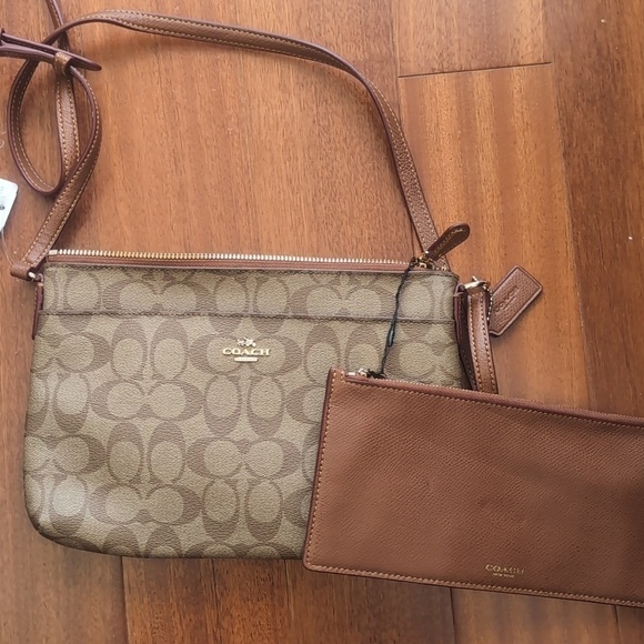 Coach Handbags - Coach F52657 East/West pop Crossbody Bag